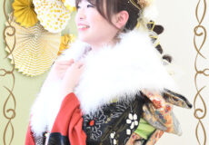 ◍絞り模様が美しい振袖のお嬢様◍ ◍絞り模様が美しい振袖のお嬢様◍