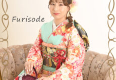 晴空にお花畑のような振袖✽.｡.:*・ﾟ